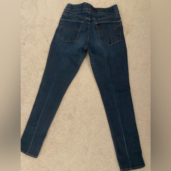 Levi’s jeans pull on with elastic band , blue mid rise size 6, good preowned con - Picture 7 of 8